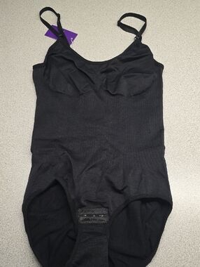 Black Sculpting Bodysuit Shapewear with Adjustable Straps